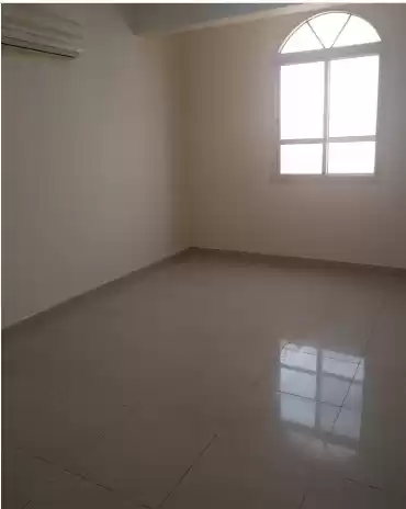 Residential Ready Property 2 Bedrooms U/F Apartment  for sale in Al Sadd , Doha #7806 - 1  image 